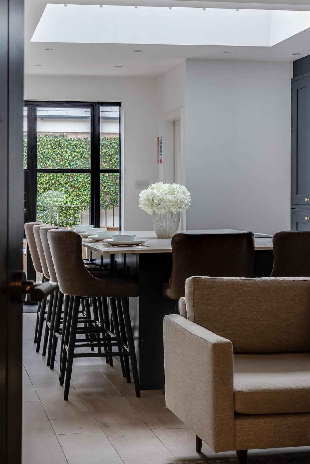 Вилла Luxury Georgian Townhouse With Cinema And Parking Честер Экстерьер фото